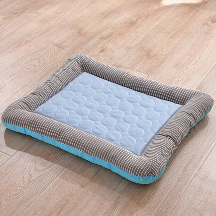 Cooling Pet Bed – Breathable Ice Silk Cushion for Dogs