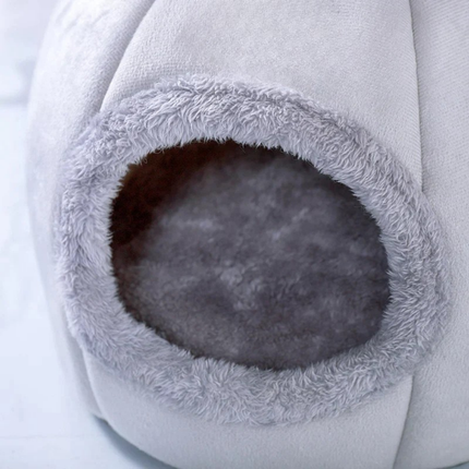 Cat Bed – Cave Nest Design with Plush Fabric