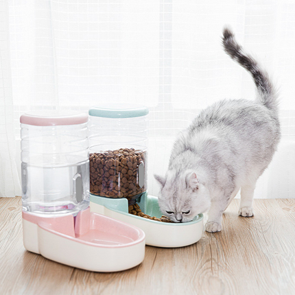 Pet Feeder Set – Food and Water Dispenser