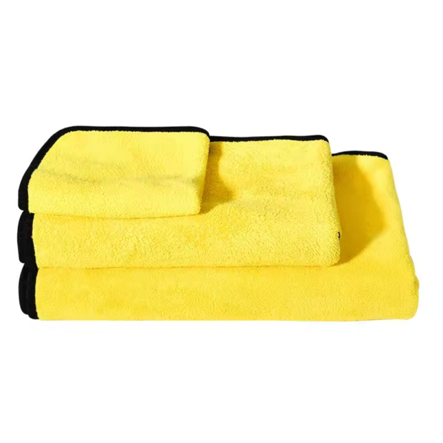 Pet Bath Towel – Super Absorbent Microfiber for Dogs and Cats