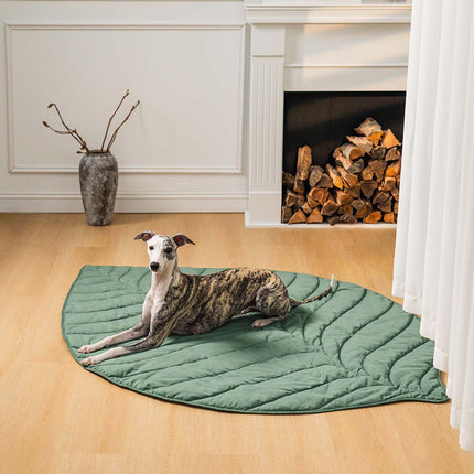 Pet Blanket – Washable Double-Sided Mat with Leaf Design for Dogs