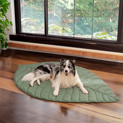 Pet Blanket – Washable Double-Sided Mat with Leaf Design for Dogs