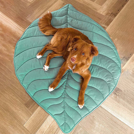 Pet Blanket – Washable Double-Sided Mat with Leaf Design for Dogs