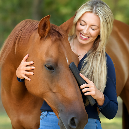 6-in-1 Horse Brush – Multifunctional Grooming Tool